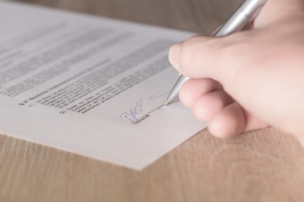 contract-signature